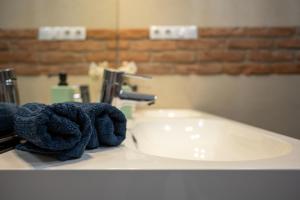 Kúpeľňa v ubytovaní Nightingale Luxury Apartment
