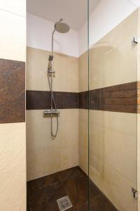 Kúpeľňa v ubytovaní Nightingale Luxury Apartment