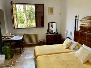 Posezení v ubytování Son Jordi nou, beautiful villa near Alaro big swimming pool, BBQ mountain views 12people