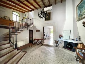 Fotografie z fotogalerie ubytování Son Jordi nou, beautiful villa near Alaro big swimming pool, BBQ mountain views 12people v destinaci Consell