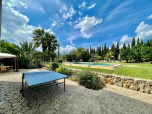 Fotografie z fotogalerie ubytování Son Jordi nou, beautiful villa near Alaro big swimming pool, BBQ mountain views 12people v destinaci Consell