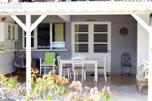 Balkón nebo terasa v ubytování Le Jardin du Petit Macabou