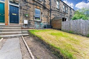 Fotografie z fotogalerie ubytování Cheerful Stays - Westend Cottage v destinaci Edinburgh
