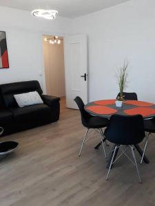 Posedenie v ubytovaní Bel appartement centre Rouen avec terrasse