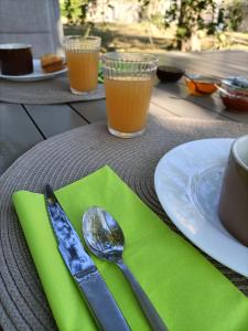 Jedlo v ubytovaní bed & breakfast alebo blízkom okolí