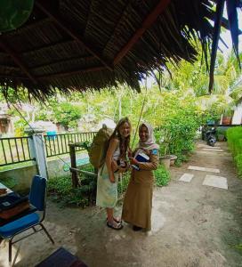 入住Raja Ampat Sandy Guest House的客人