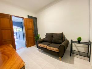 Venice Guest Hostel - Bilik Sahaja的休息区