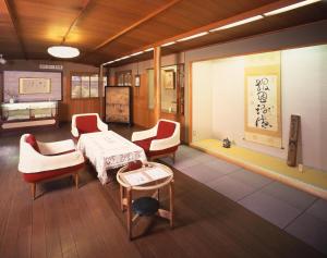 Posezení v ubytování Seikiro Ryokan Historical Museum Hotel