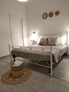 A bed or beds in a room at Oltre la Vite