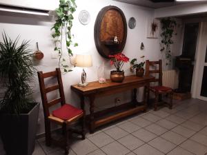 Posezení v ubytování Hôtel Acacia Nancy sud Lunéville