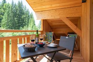 Balkón alebo terasa v ubytovaní Les 3 Sophies - Magnifique chalet pour 1 à 8 personnes proche des remontées mécaniques des prodains