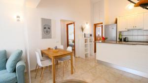 Kuchyň nebo kuchyňský kout v ubytování Residencial El Cortijo