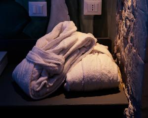 Postel nebo postele na pokoji v ubytování SiricyAus Luxury Room