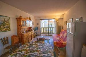 Zdjęcie z galerii obiektu Nice 45m with terrace in Fréjus w Fréjus