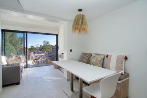 Posezení v ubytování Casa USHUAÏA face au golfe de St-Tropez