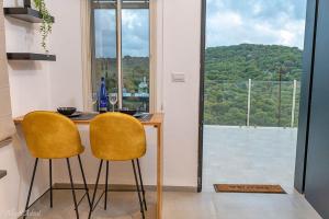 Ảnh trong thư viện ảnh của סוויטות Sol - סוויטות מהממות בגליל עם בריכה וג'קוזי במתחם ở Gornot HaGalil