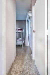 Posteľ alebo postele v izbe v ubytovaní Vive los encantos de Sevilla en Triana