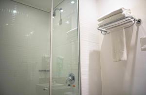 Ένα μπάνιο στο Quarto plus no Linhares Design Hotel ES +26 φωτογραφίες