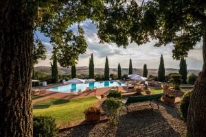 Πισίνα στο ή κοντά στο Villa Asciano 30 by Mmega