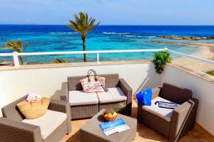 Fotografia z galérie ubytovania APARTAMENTOS SA VARADERO FRONTE MAR ESPUJOLS v destinácii Es Pujols