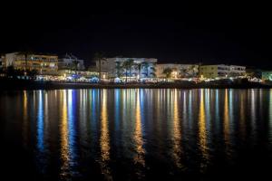 Fotografia z galérie ubytovania APARTAMENTOS SA VARADERO FRONTE MAR ESPUJOLS v destinácii Es Pujols