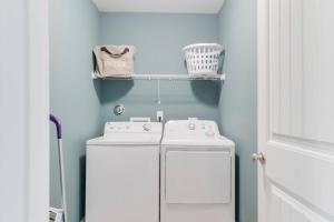 Φωτογραφία από το άλμπουμ του Time 2 Relax σε Oak Island +42 φωτογραφίες