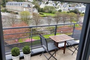 Balkon lub taras w obiekcie Kanoperoz-Plage de Trestraou