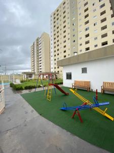 Children's play area sa Flat completo, aconchegante e com piscina em Cuiabá