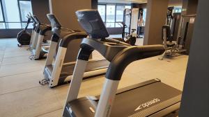 The fitness centre and/or fitness facilities at Studio SP ao lado Shopping Frei Caneca