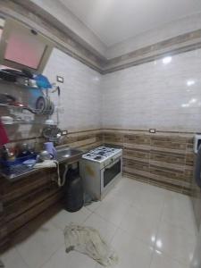 Aswan City Center Guest House的厨房或小厨房