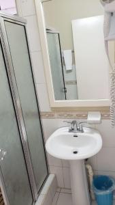 Koupelna v ubytování WINS On The Beach (@ Sandcastles Resort)