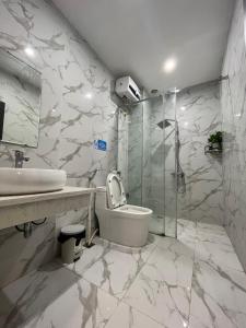 Koupelna v ubytování DT Hotel Hai Phong