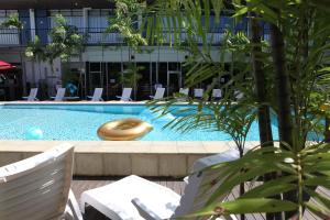 Piscina a The Cavenagh o a prop