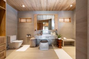 Baðherbergi á Manami Resort