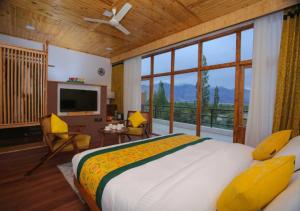 The Dunes Boutique Hotel客房内的一张或多张床位