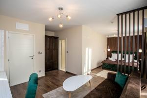 Снимка в галерията на B&D Apartments Delux, NEW в Ловеч