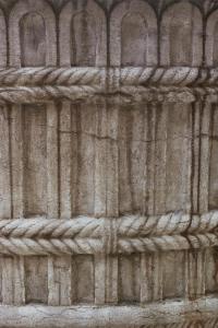 um close-up de uma parede de pedra com uma corda em Al pozzo dei Scoacamini, 100 m from San Marco, ground floor em Veneza