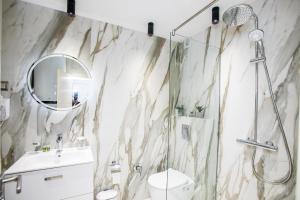 Баня в B&D Apartments Delux, NEW