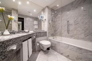 Koupelna v ubytování Parkhotel Görlitz