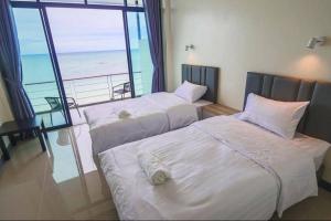 Postel nebo postele na pokoji v ubytování Phala Shore Resort