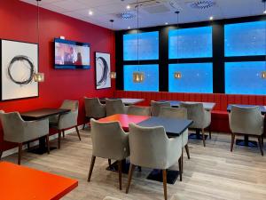 Posezení v ubytování DORMERO Hotel Darmstadt