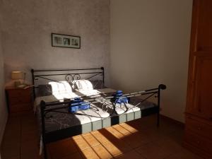 Posteľ alebo postele v izbe v ubytovaní Riumar "Eva", 300m to beach, private pool, On-Site-Service, dog beach + 37 fotografií