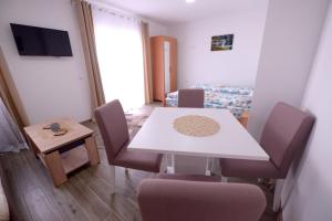 TV o dispositivi per l'intrattenimento presso Apartmani Rvović