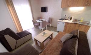 Cucina o angolo cottura di Apartmani Rvović