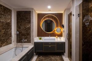 Koupelna v ubytování Vogue Hotel Supreme Bodrum