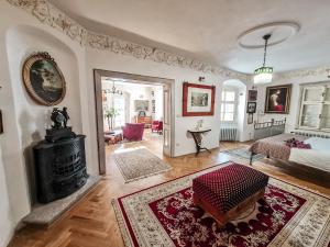 Posteľ alebo postele v izbe v ubytovaní Divná pani Luxury Gallery Rooms