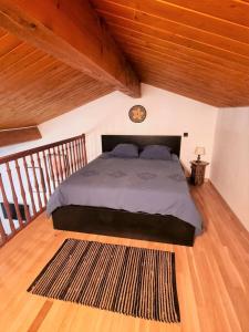 Posteľ alebo postele v izbe v ubytovaní Le Chalet + 10 fotografií