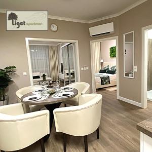 Posedenie v ubytovaní Liget Hévíz Apartman