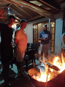 Hosté ubytování Ninos K.Guraidhoo