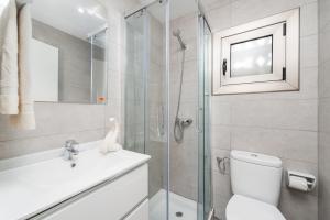 Kúpeľňa v ubytovaní Seaside House 4, Alcudia Beach + 18 fotografií